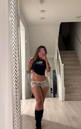 Hosana, una donna calda e provocante per i tuoi desideri Sessuale🇮🇹😍!