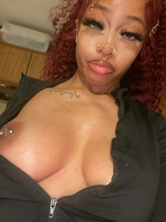 disponibile per intenso piacere sessuale🍆🥶🥵🥵🥶👅👅