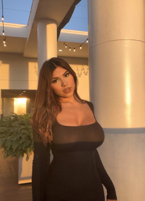 Sono disponibile per gli incontri sessuali