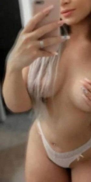 Disponibile per un incontro sessuale