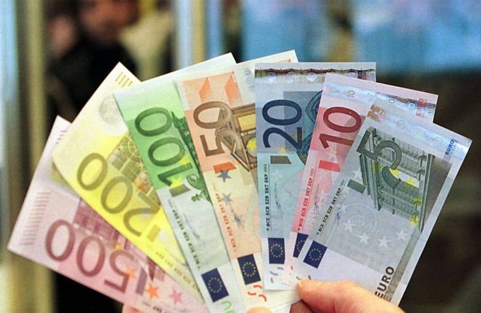 Offriamo prestiti in contanti e assicurazioni tra privati in 24 ore