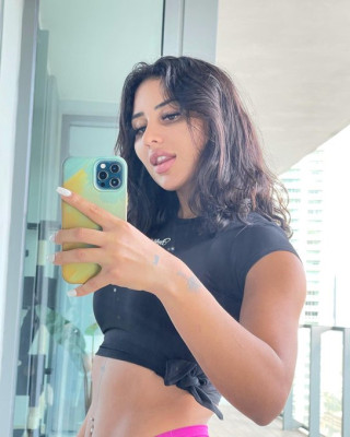 Sono una donna single disponibile per una rapporto sessuale ma è pagamento quindi sei interessato