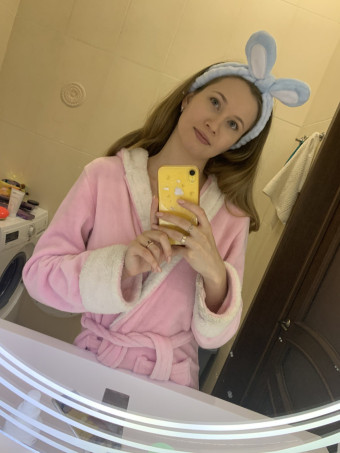 SONO APPENA ARRIVATA (MASSAGGIO LINGAM COMPLETO) BACIO CON LA LINGUA, SBORRATA GRATUITA, UN BELLO 69 CALMO, SENZA FRETTA, LATO B, GOLA PROFONDA