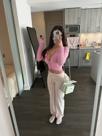 Je suis disponible dès maintenant pour vous, j'attends que vous passiez des moments inoubliables 💦❤️ Je suis disponible dès maintenant pour vous, j'attends que vous passiez des moments inoubliables 💦❤️