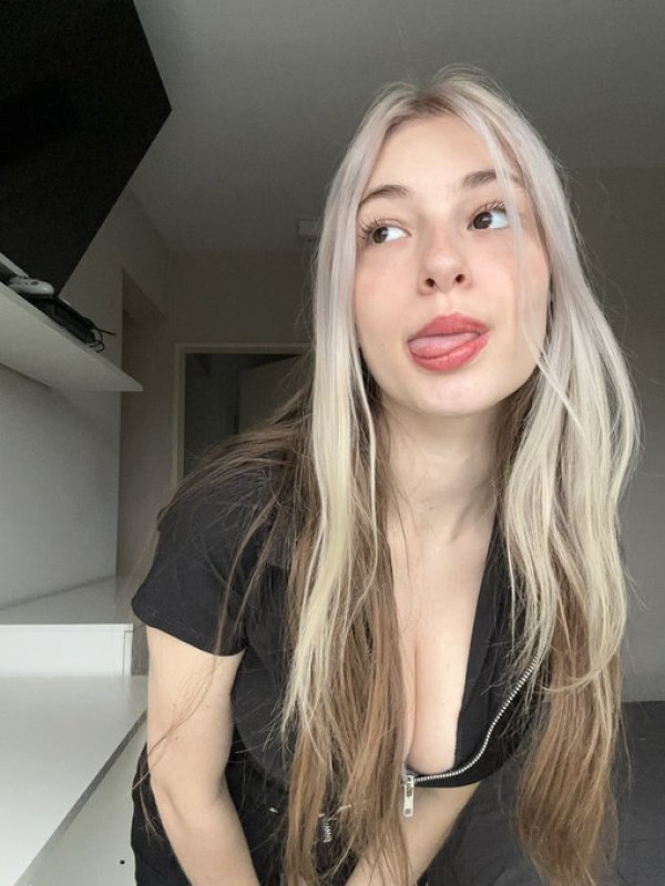 SONO SEMPRE DISPONIBILE 🥰