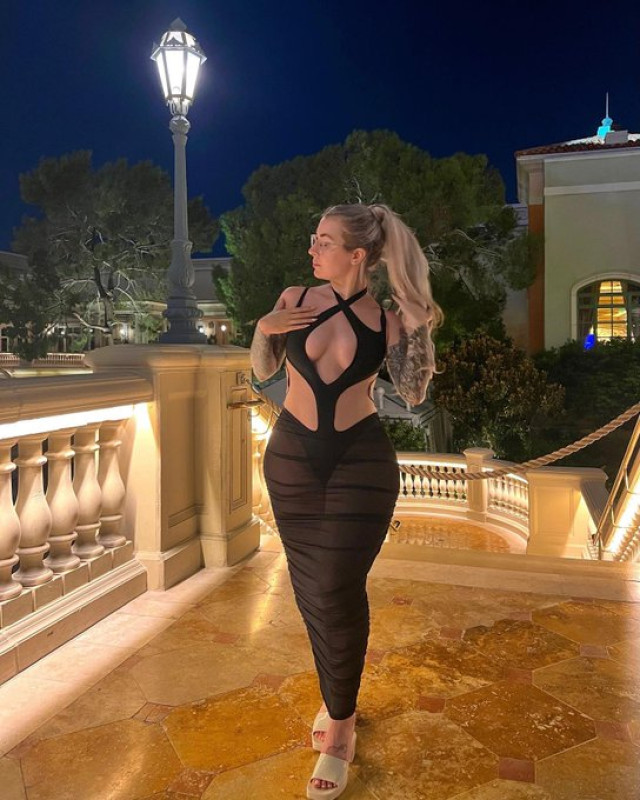 Sono disponibile per il piano Sensuale, scrivimi in privato