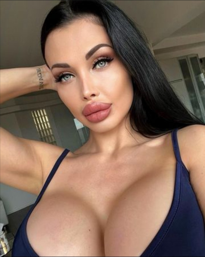 A disposizione per un momento piacevole e adorabile 😍💋😘