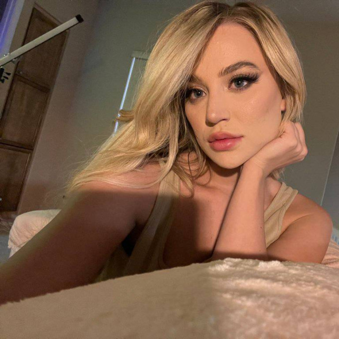 Sono un'escort seriamente sincera e disponibile per un buon piano sessuale a pagamento che ti interessi🌹