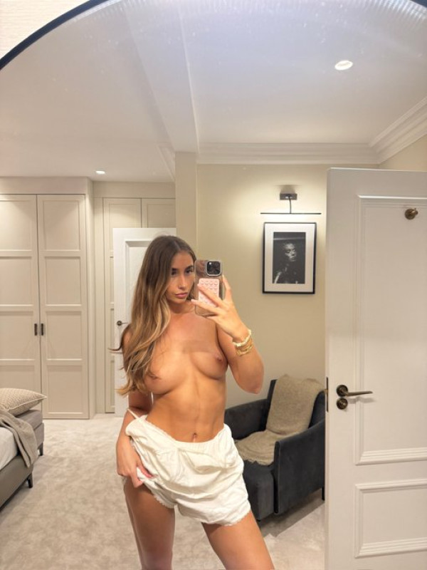 Sono disponibile ora ♥️😘🥰