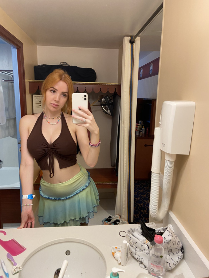 Je suis disponible pour les plans sexuels