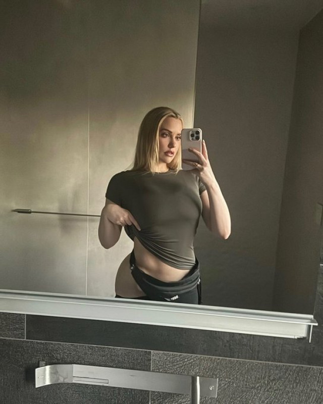 Sono disponibile per incontri maliziosi ❤️