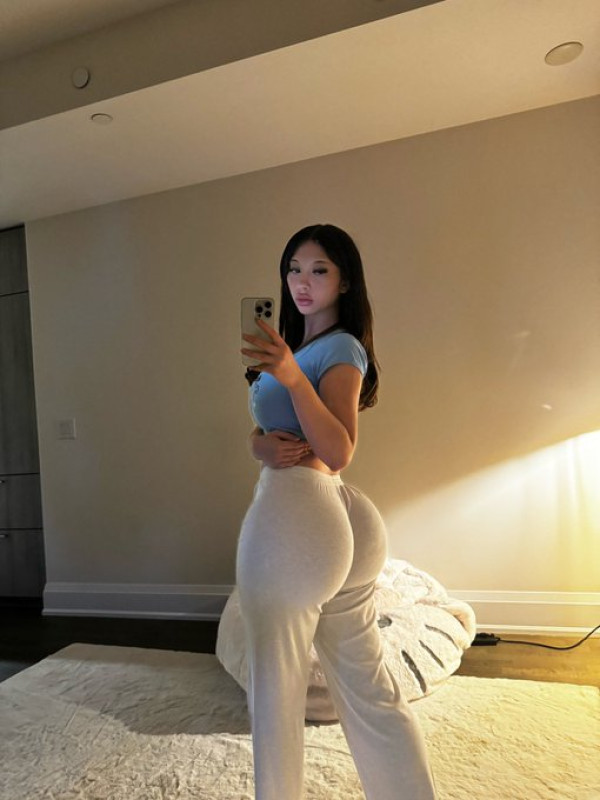 Je suis disponible dès maintenant pour vous, j'attends que vous passiez des moments inoubliables 💦❤️