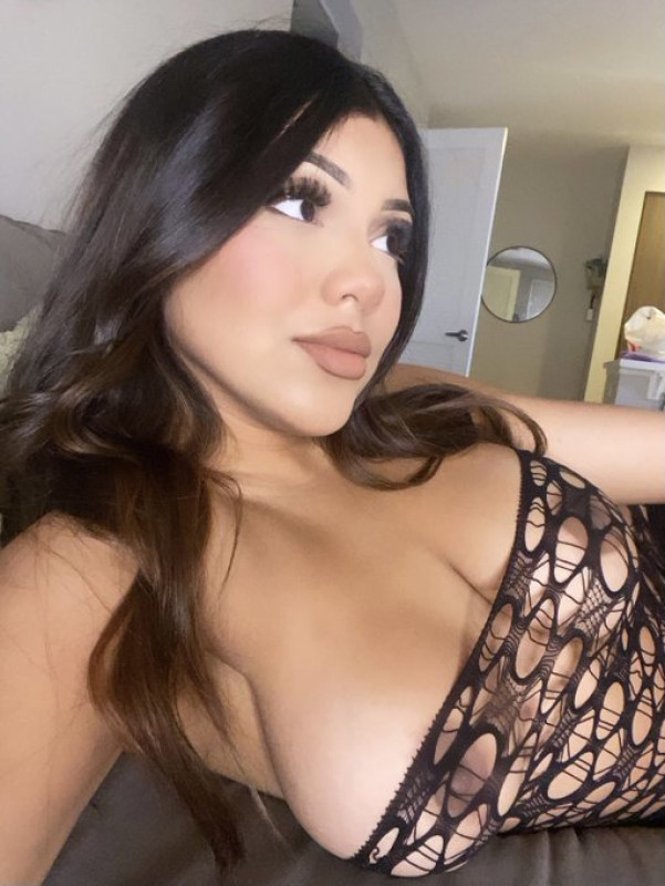 Sono disponibile per gli incontri sessuali