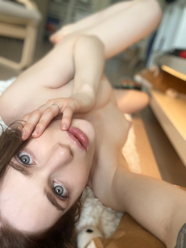 Sono disponibile per incontri sessuali