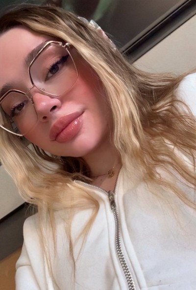 NUOVA IN ITALIA SELENA BRASILIANA SESSO ORALE NATURALE DEA DELLA GOLA DESIDERIO DI SODDISFAZIONE DOMINATRICE SONO GIOTTA DI CASSI PRENDIMI DA OGNI PARTE