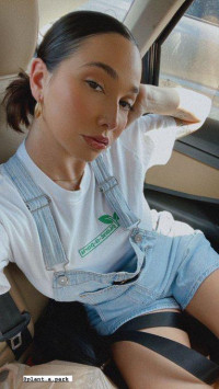 Sono single e disponibile subito per i tuoi servizi.