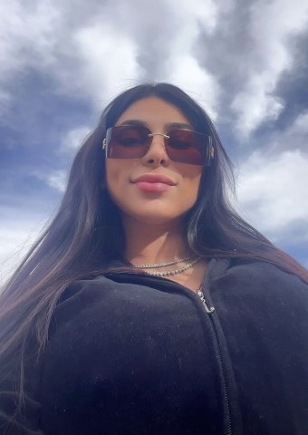 Sono disponibile per un piano sessuale!