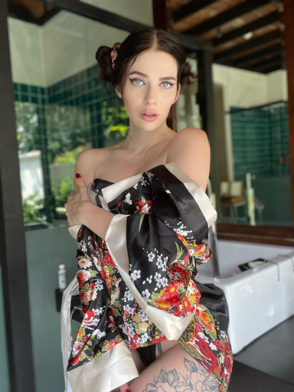 Sono disponibile per il sesso 🥰