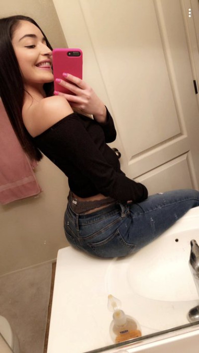 Nathalie disponibile per i tuoi desideri sessuali 🍆❤️🇮🇹