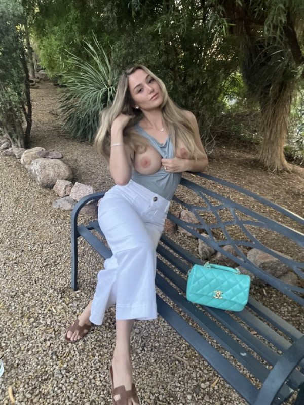 Sono una escort se sei interessato scrivimi ❤️💘
