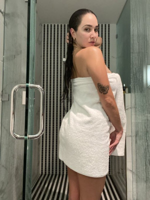 Se sei interessato, ti piacerebbe incontrarmi per trascorrere insieme dei bellissimi momenti di piacere sessuale scrivimi su télégramme @Victoriaricci2