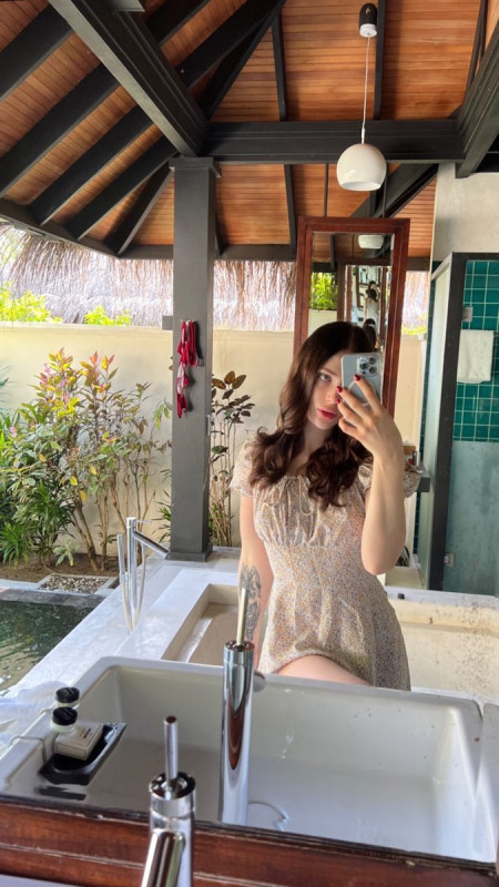 Sono disponibile per incontri sessuali