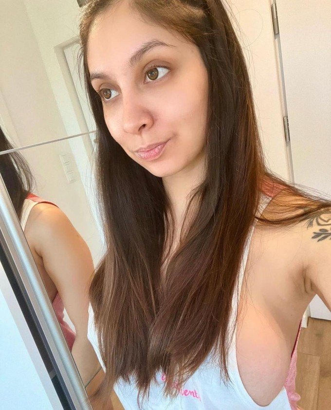 Disponibile per tutti i tuoi piani sessuali 😍🥰
