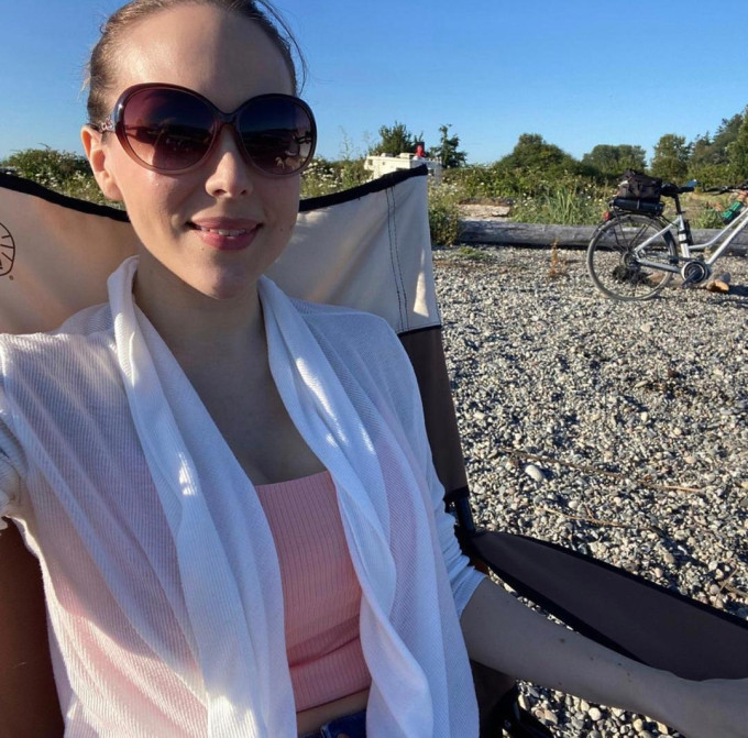 Sono disponibile per incontri sessuali