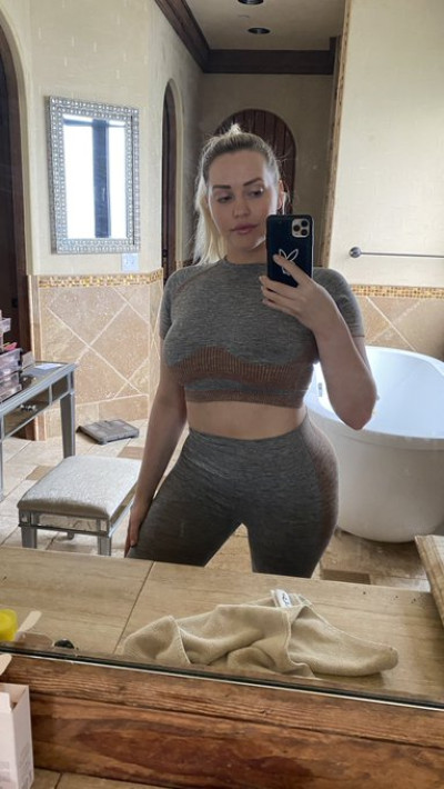 Ciao amore mio 😘 Sono di origine tedesca e sono nuova nella tua città, se vuoi un appuntamento con me ti aspetto, sono una ragazza super allegra e...